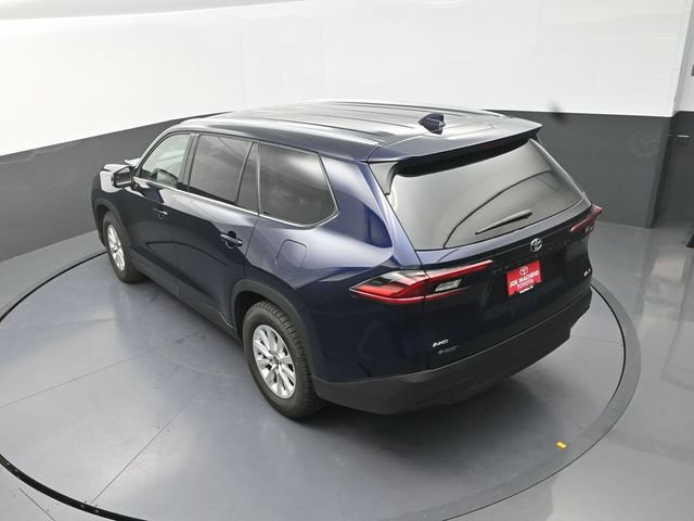 Used 2025 Toyota Grand Highlander AWD image 28