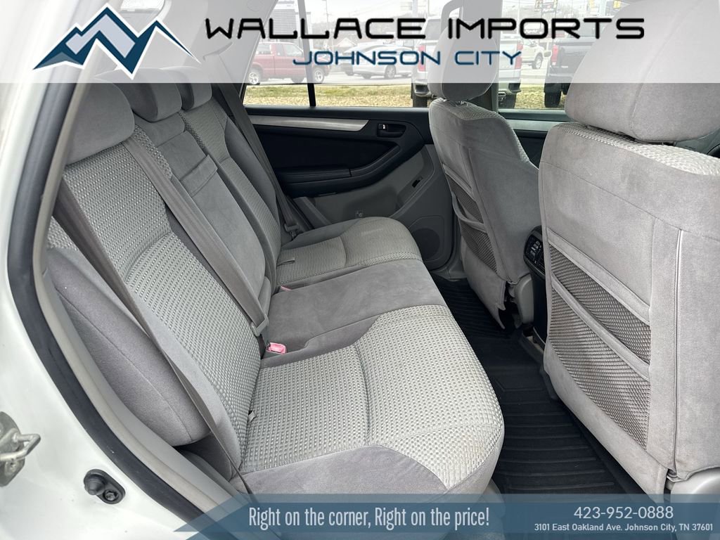 Used 2005 Toyota 4Runner Limited image 37