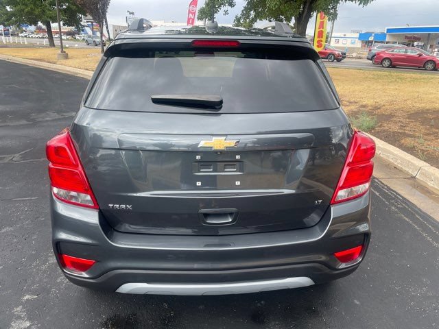 Used 2017 Chevrolet Trax LT w/ LT Convenience Package FWD image 28