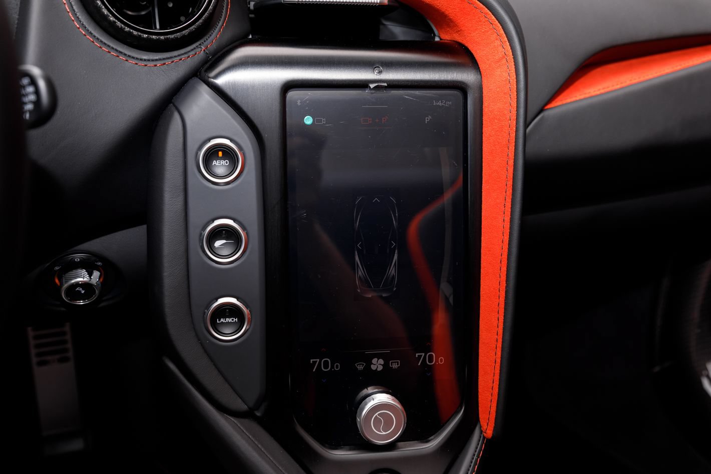 Used 2024 McLaren 750S Spider RWD image 47