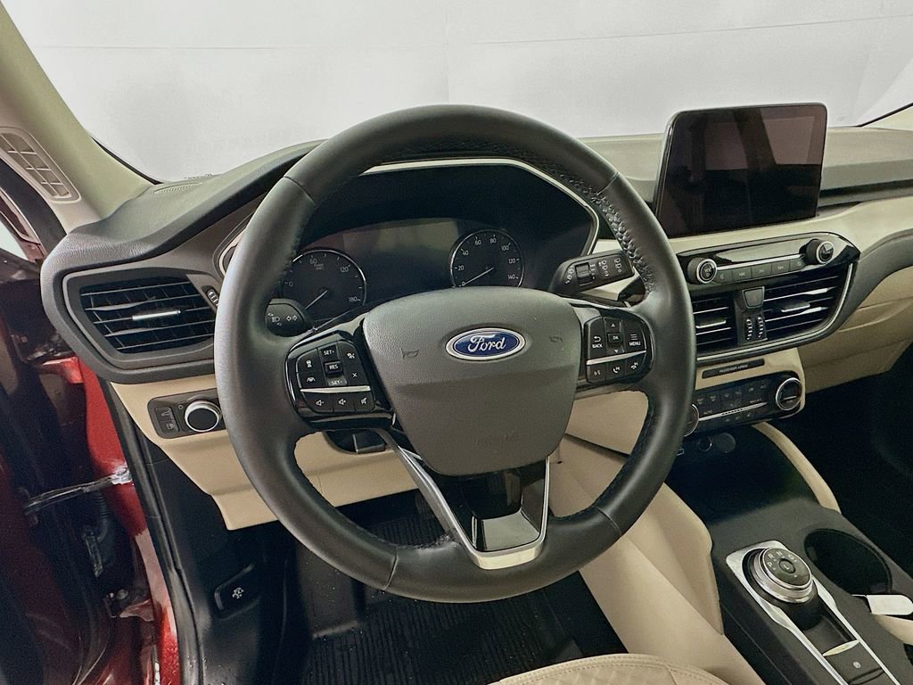 Used 2021 Ford Escape SE w/ Convenience Package image 16