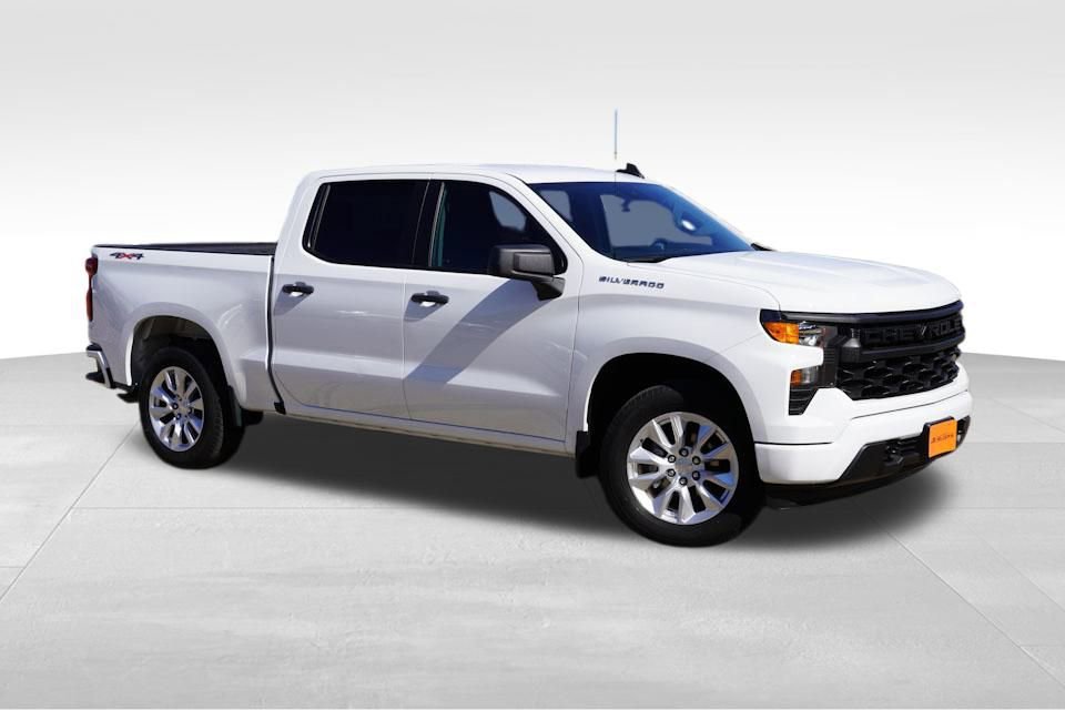 Certified 2024 Chevrolet Silverado 1500 Custom image 3