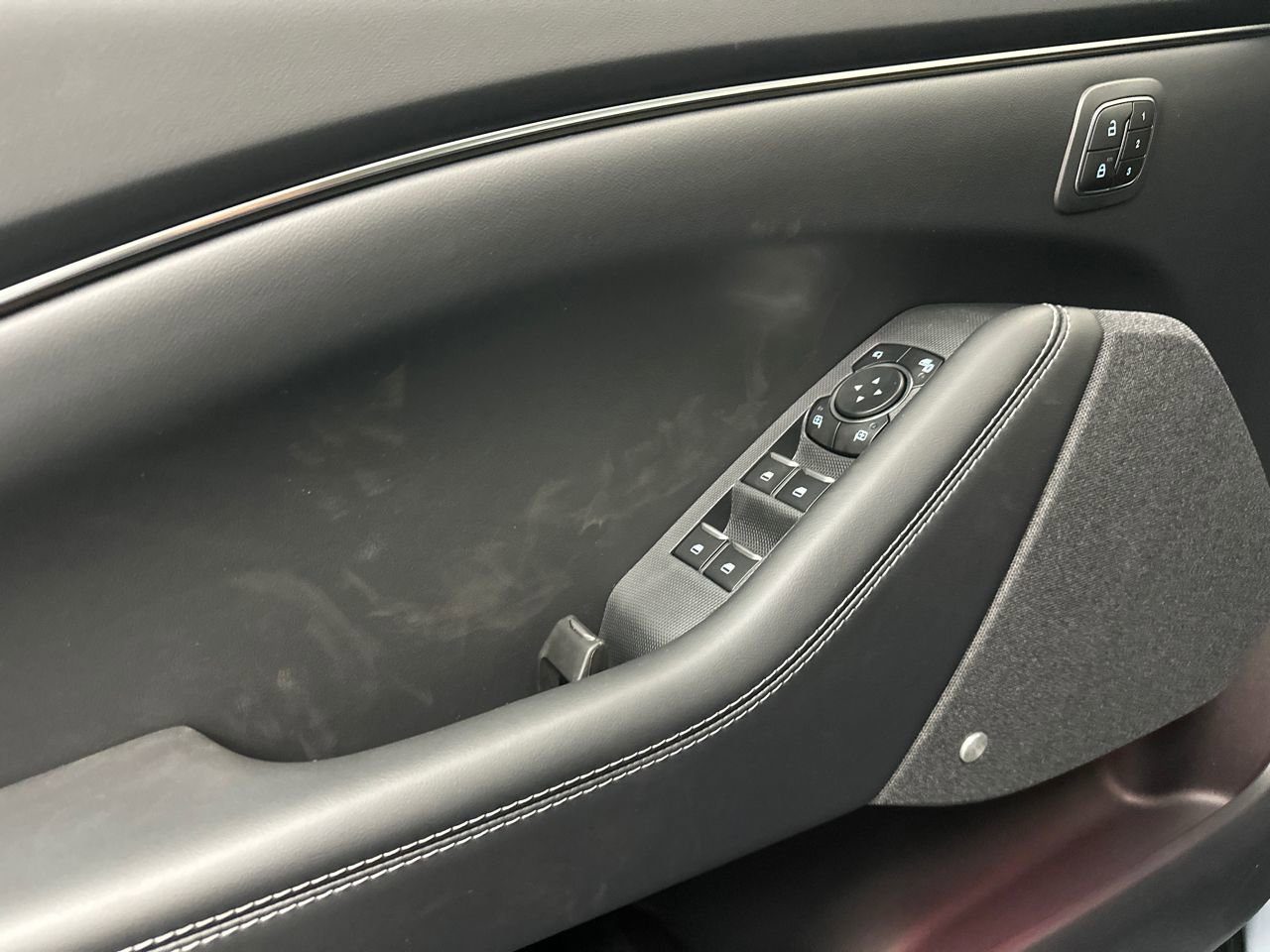 New 2025 Ford Mustang Mach-E Premium AWD/4WD image 38