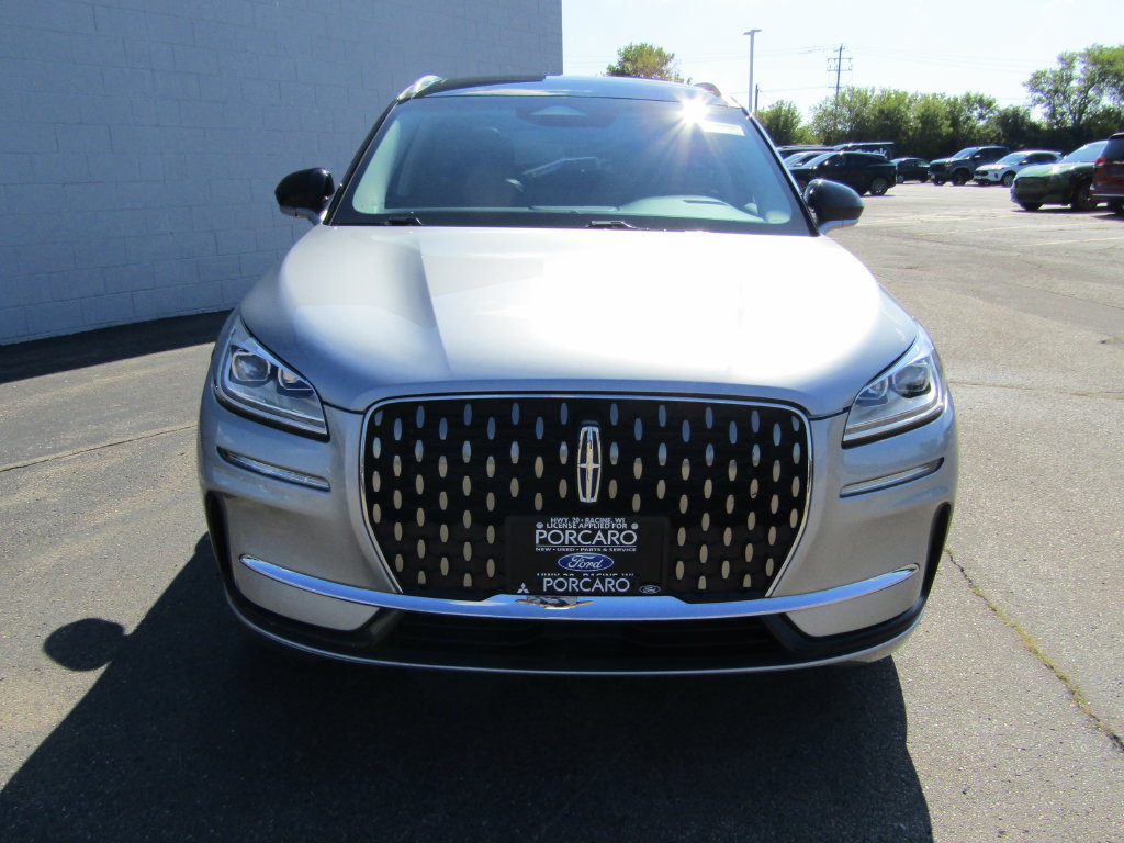 Used 2024 Lincoln Corsair Grand Touring AWD/4WD image 12