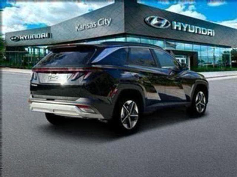 Used 2025 Hyundai Tucson SEL image 7