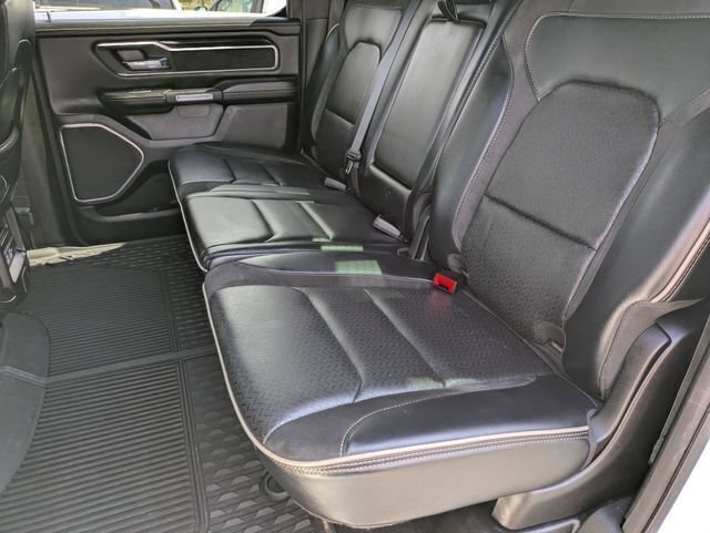 Used 2022 RAM 1500 Laramie AWD/4WD image 32