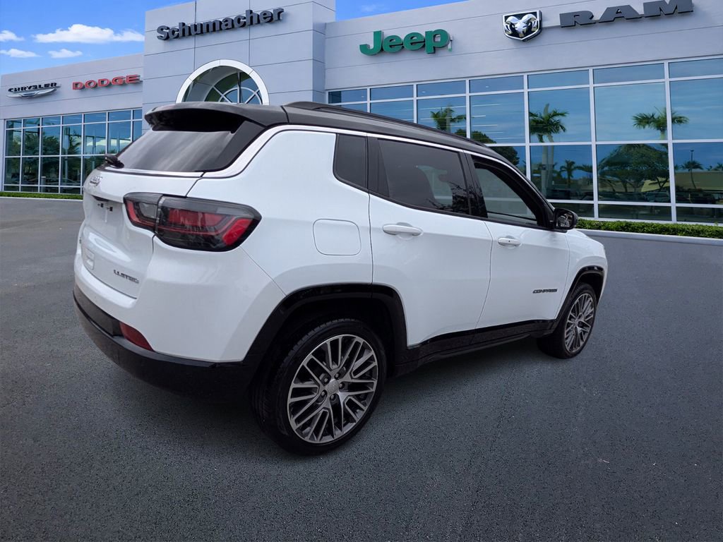 Used 2023 Jeep Compass Limited w/ Elite Group image 7