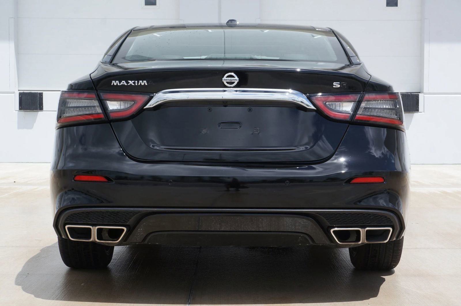 Used 2020 Nissan Maxima Platinum w/ Reserve Package FWD image 9