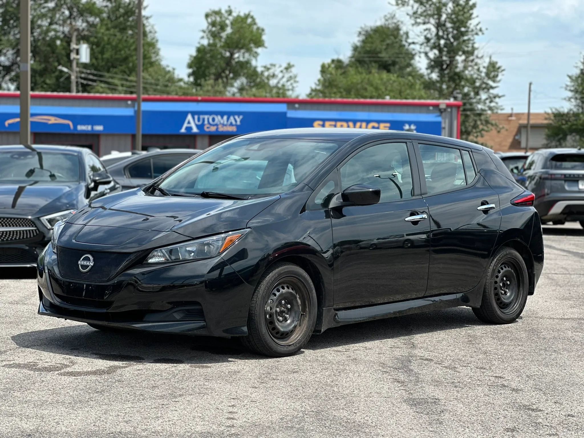Used 2023 Nissan Leaf S