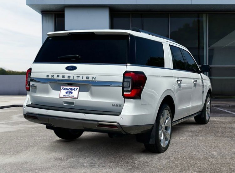 Used 2024 Ford Expedition Max King Ranch AWD/4WD image 2