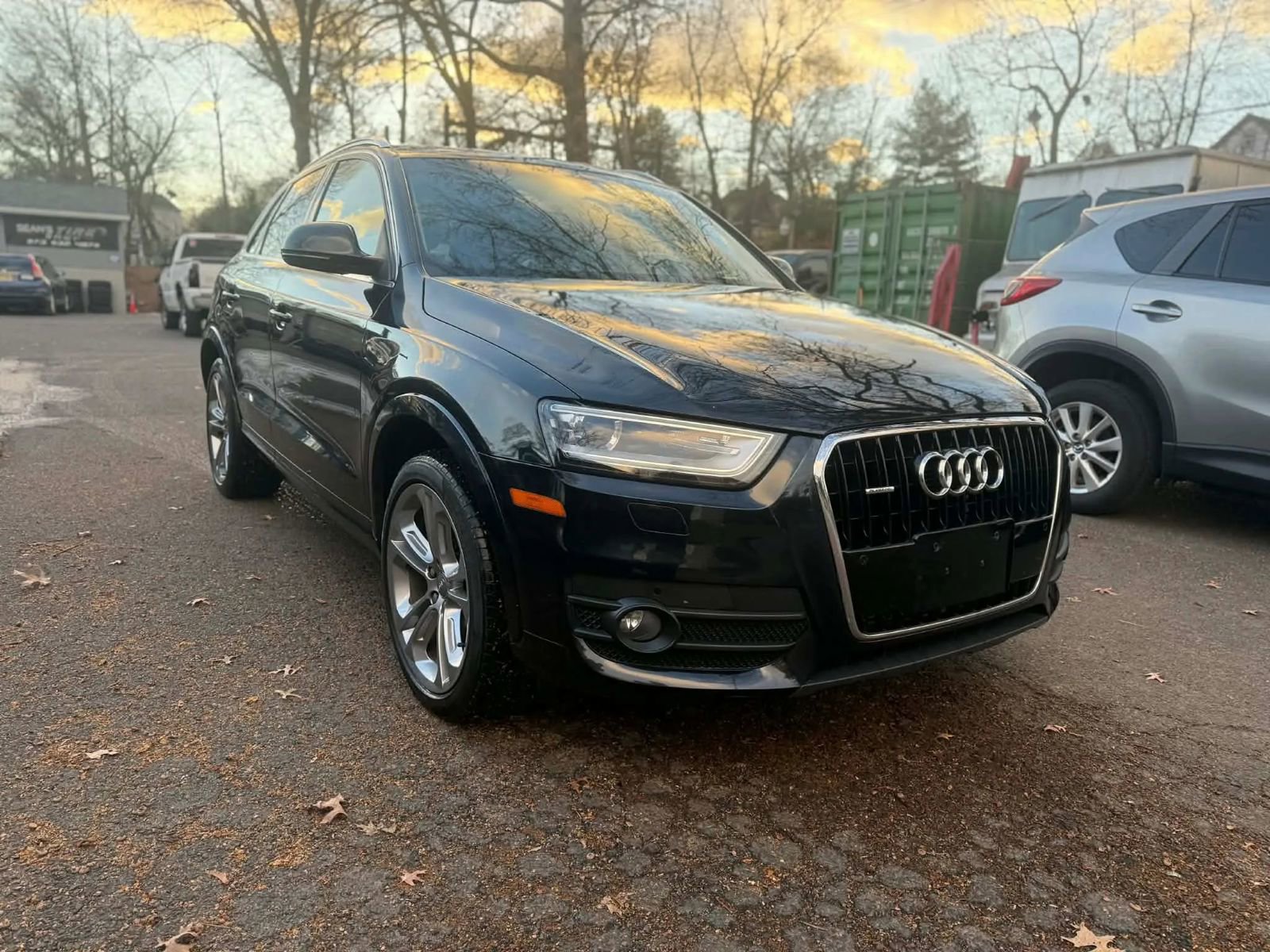 Used 2015 Audi Q3 2.0T Prestige w/ Prestige Package image 3