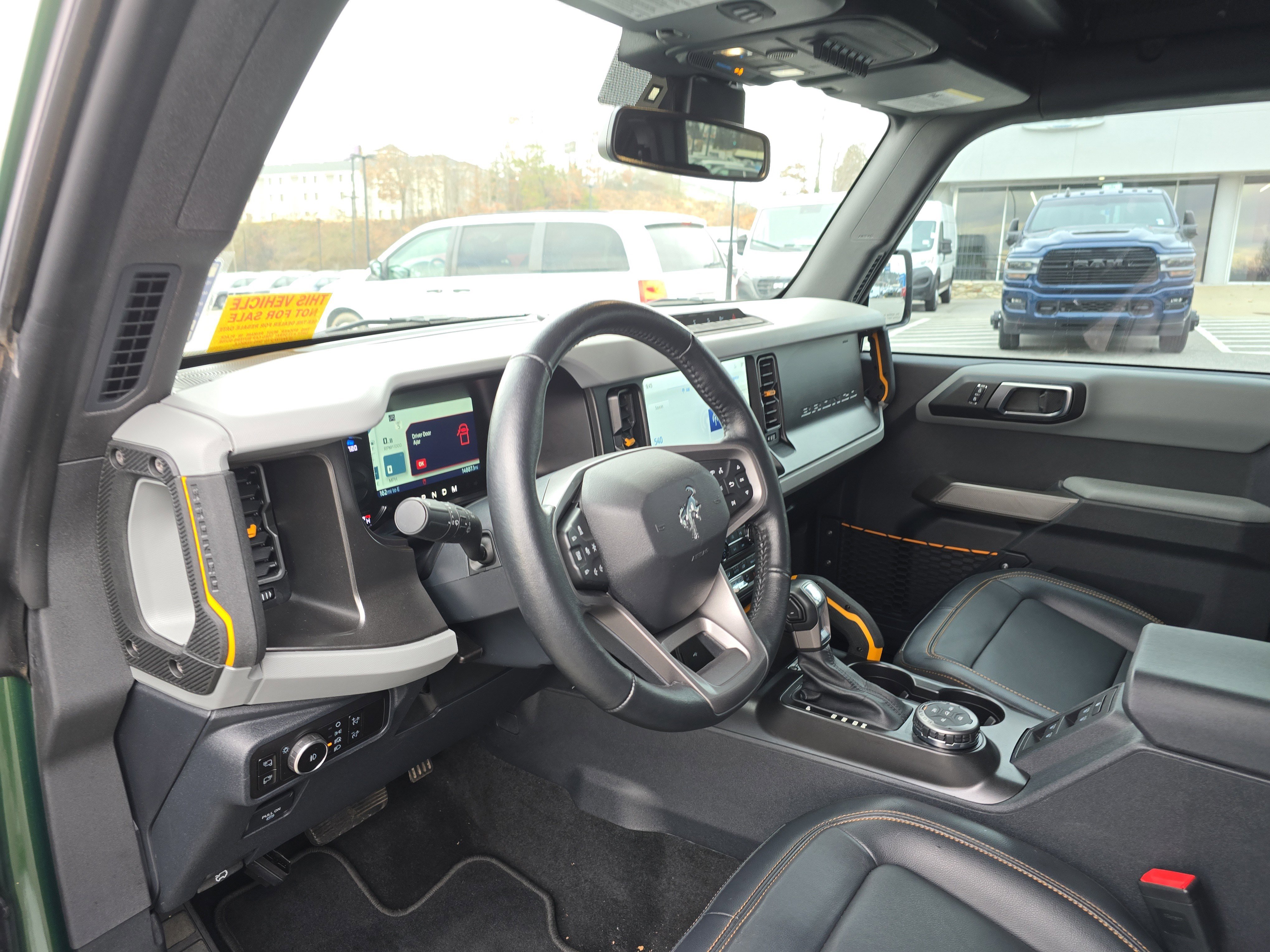 Used 2023 Ford Bronco Badlands image 22