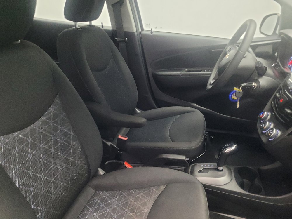 Used 2021 Chevrolet Spark LT FWD image 21