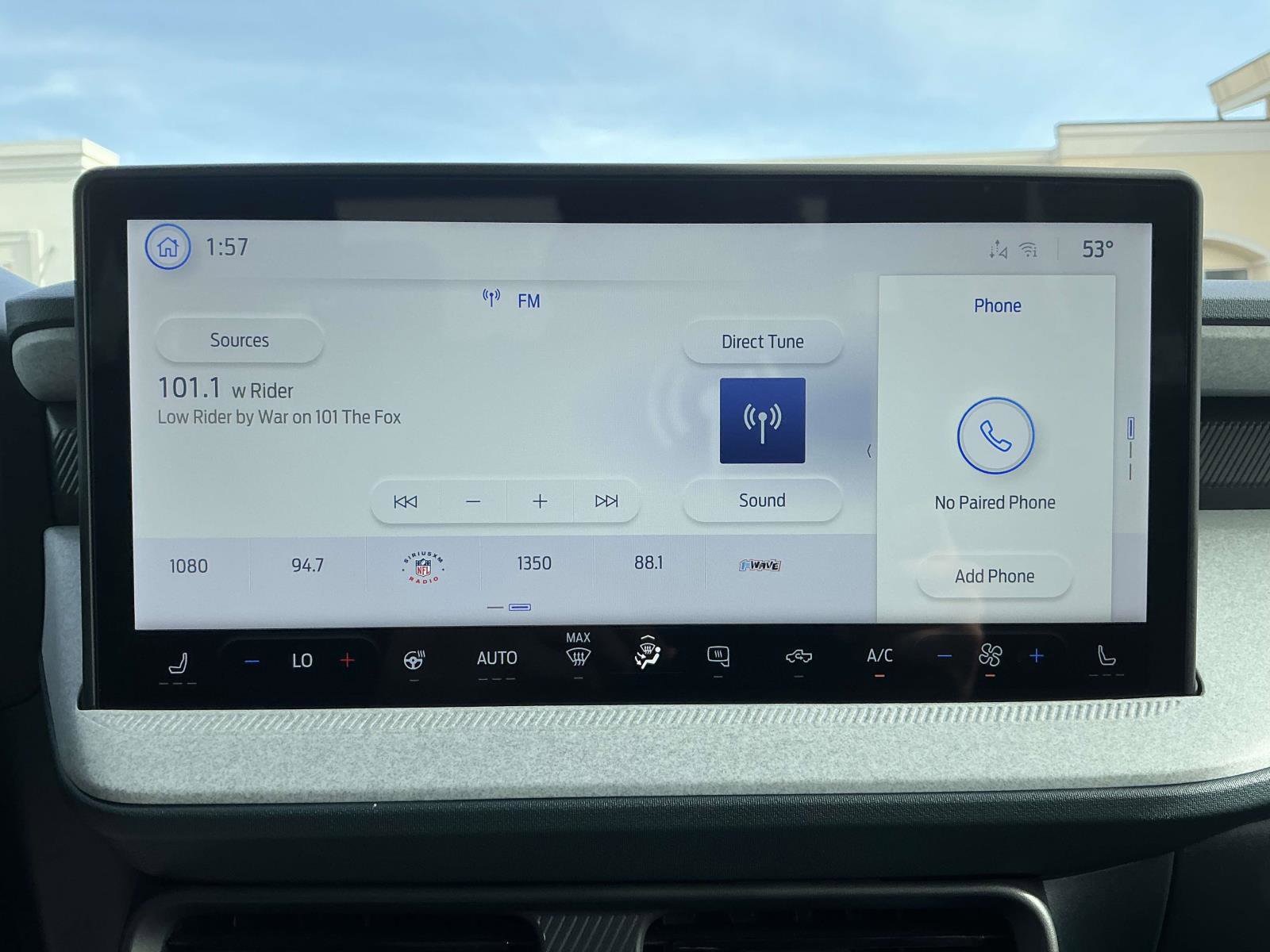 New 2025 Ford Maverick XLT w/ XLT Luxury Package image 18