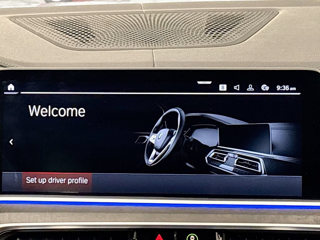 Used 2022 BMW X5 xDrive40i w/ Premium Package AWD/4WD image 12