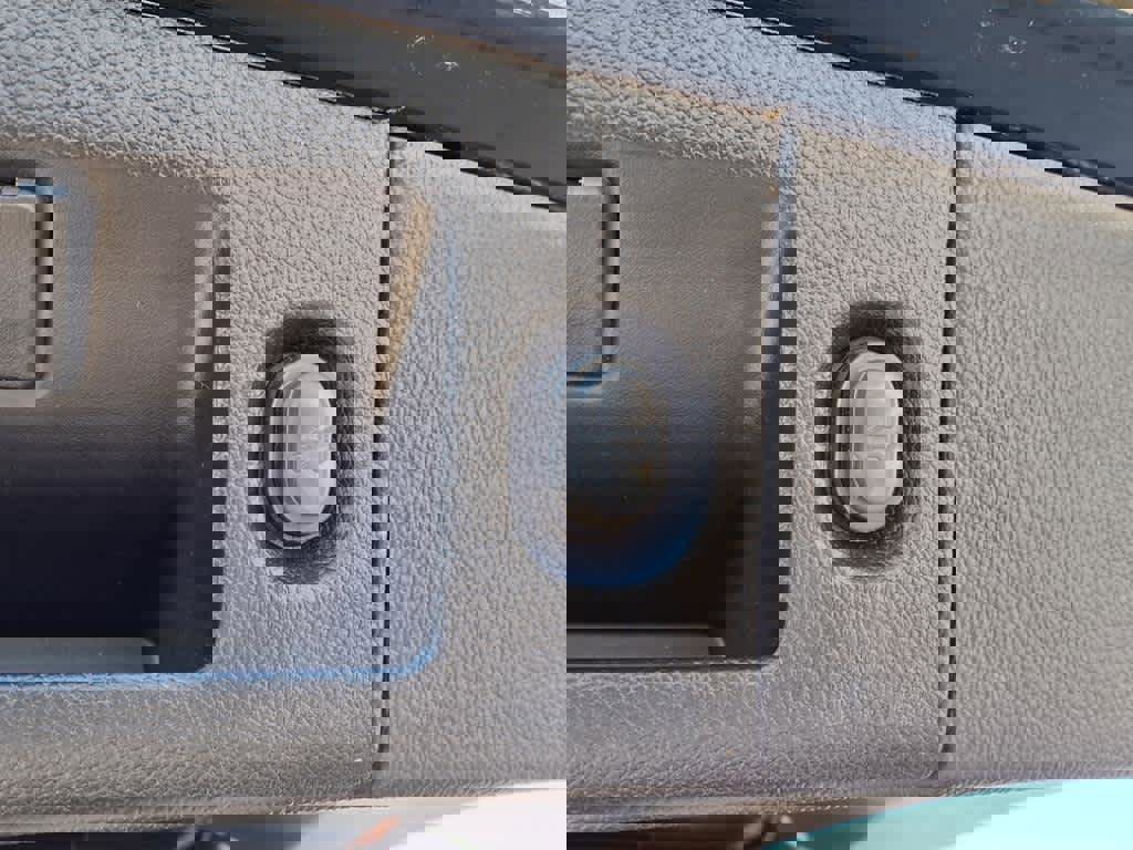 Used 2020 GMC Yukon Denali w/ Open Road Package image 6