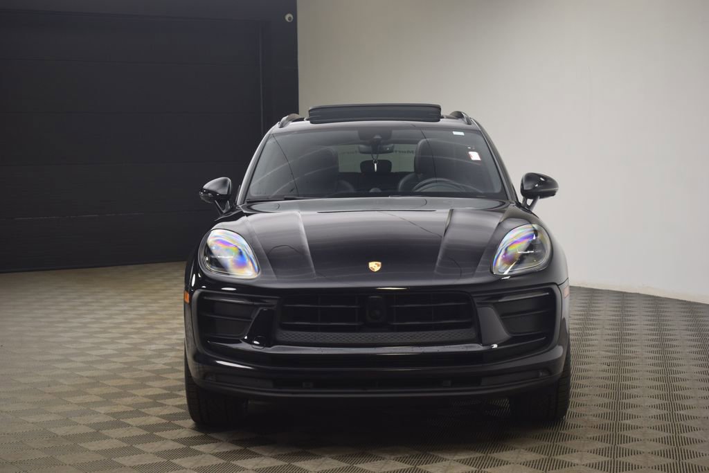 Used 2022 Porsche Macan image 23