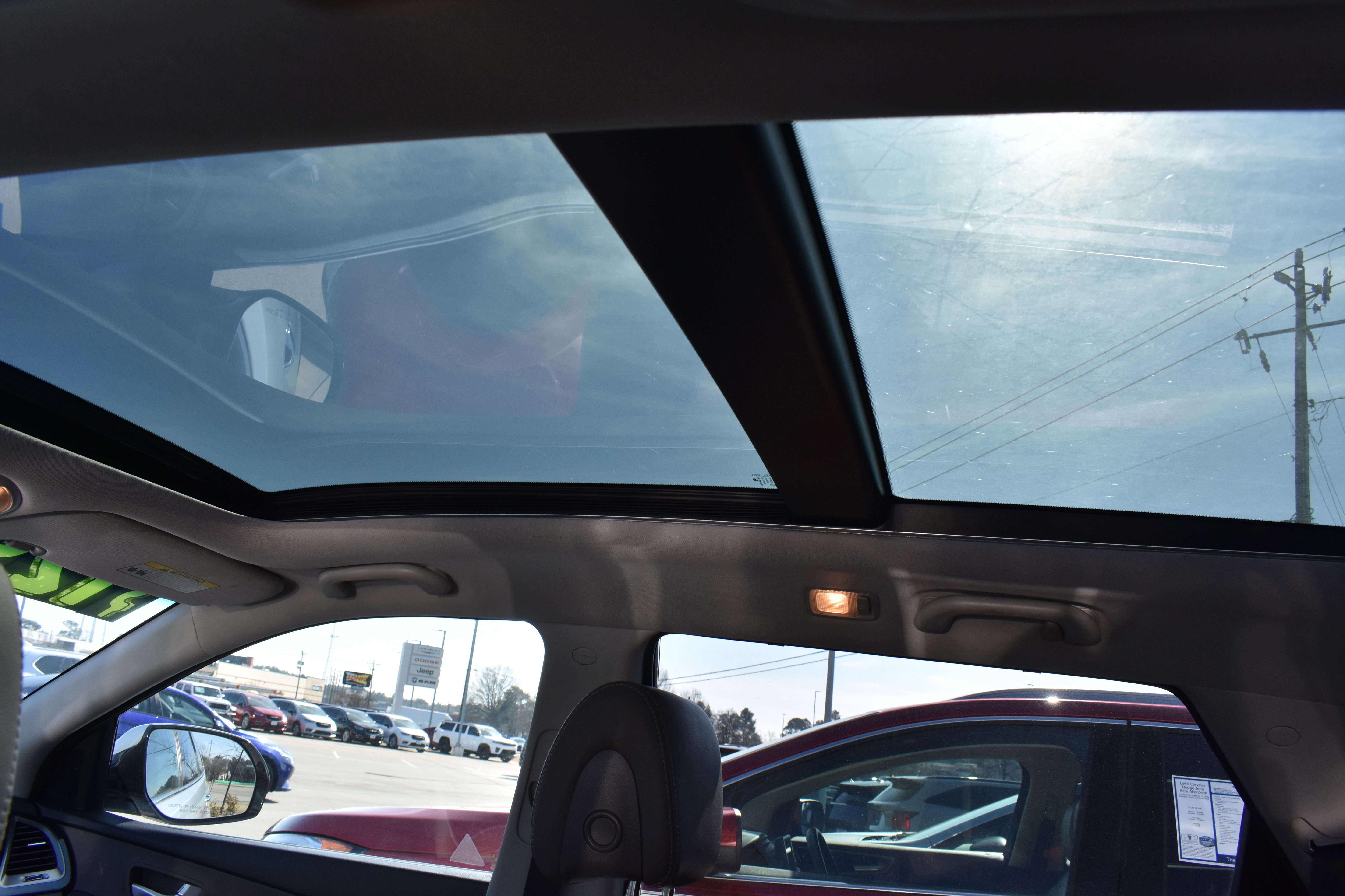 Used 2016 Hyundai Santa Fe Limited w/ Option Group 04 image 28