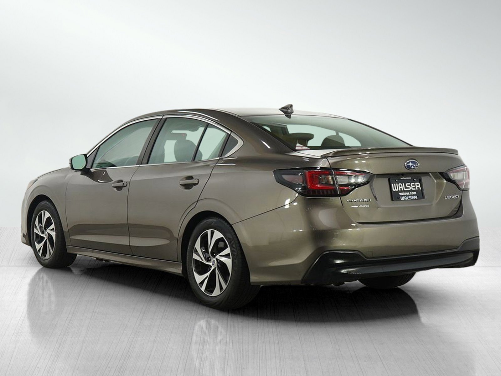 Used 2021 Subaru Legacy Premium image 3