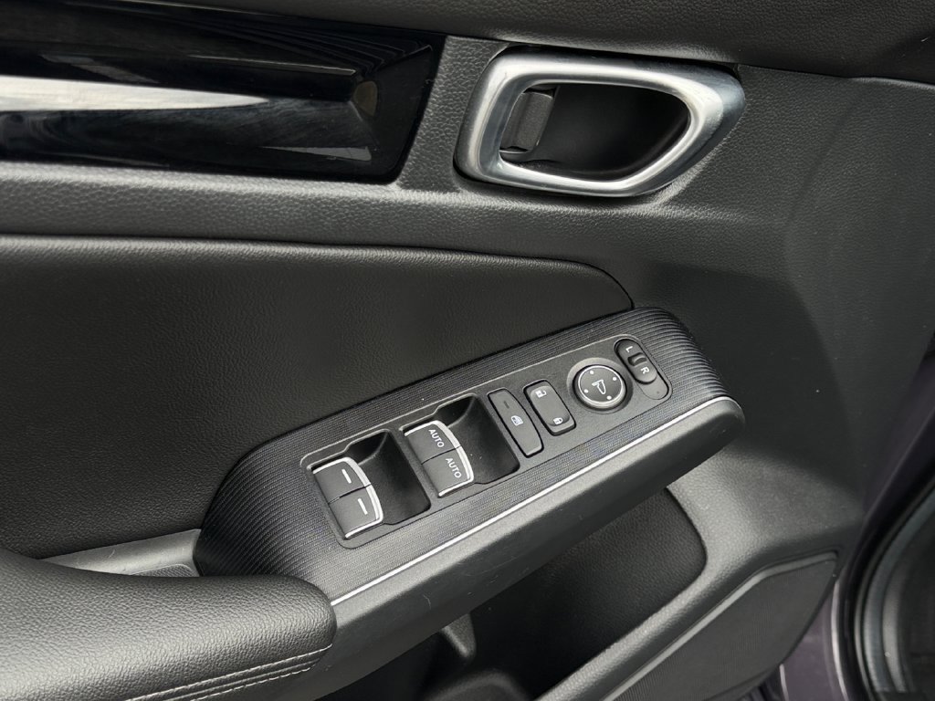 Used 2023 Honda Civic Sport Touring image 13