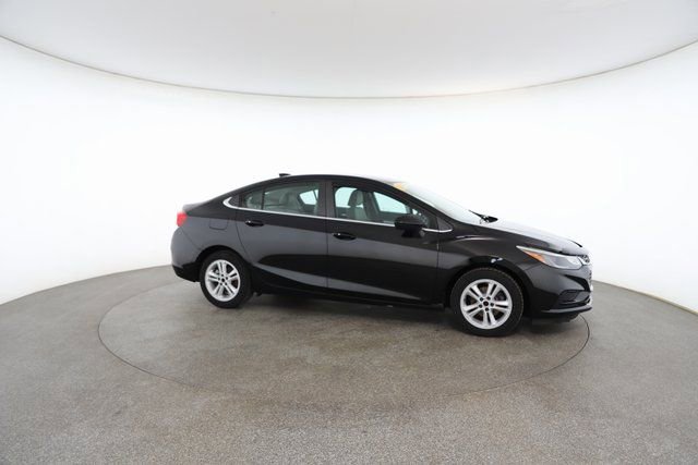 Used 2016 Chevrolet Cruze LT image 24