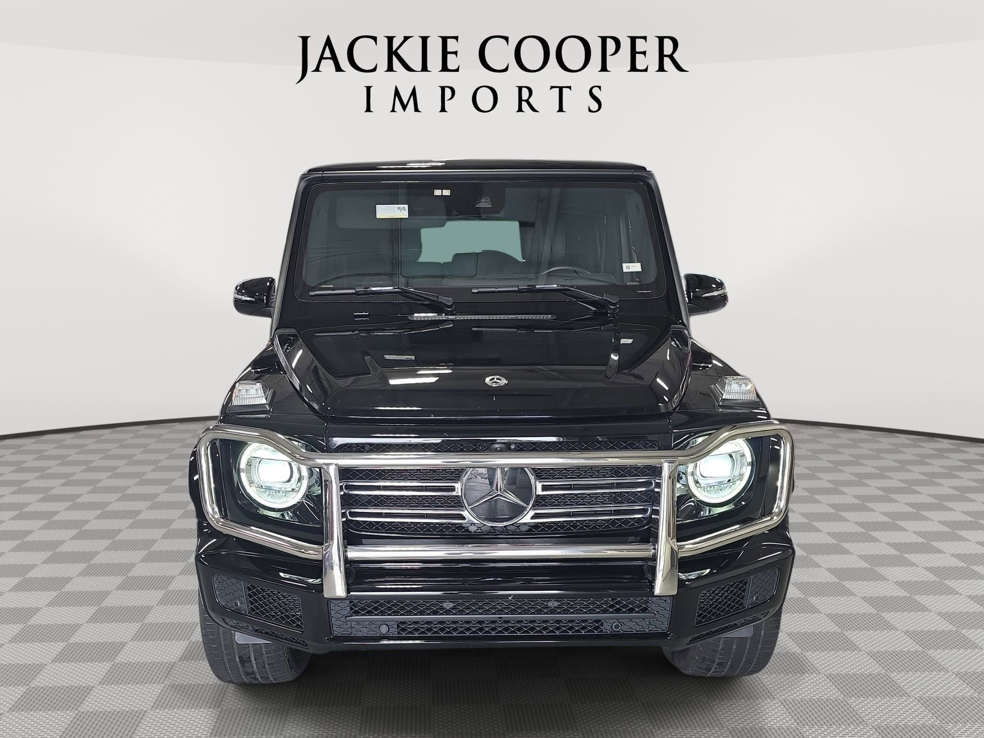 Used 2024 Mercedes-Benz G 550 image 2