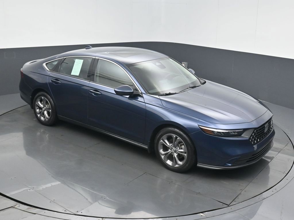 Certified 2024 Honda Accord EX image 27