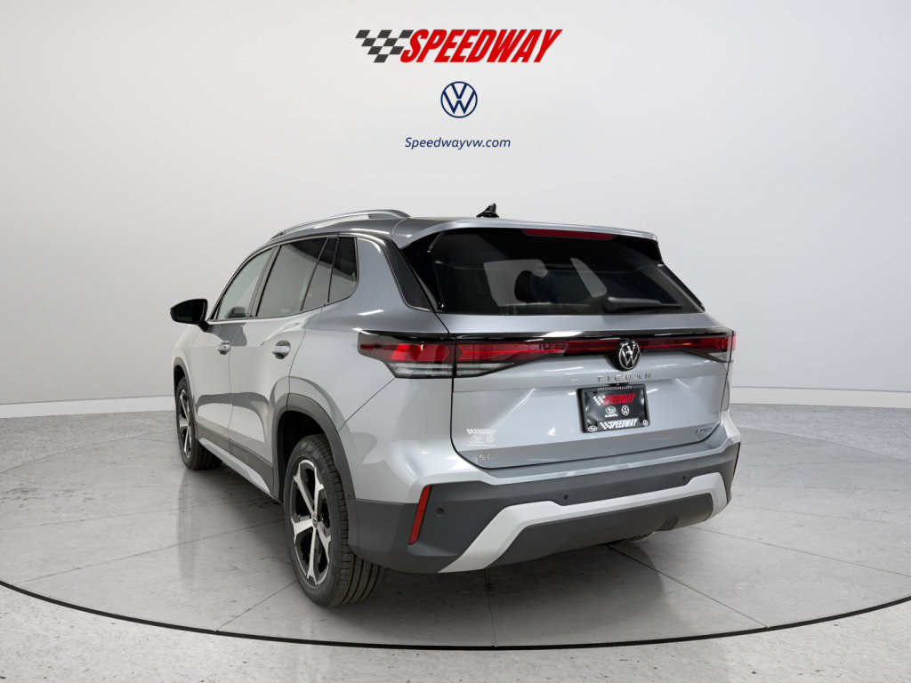 New 2025 Volkswagen Tiguan SE image 5
