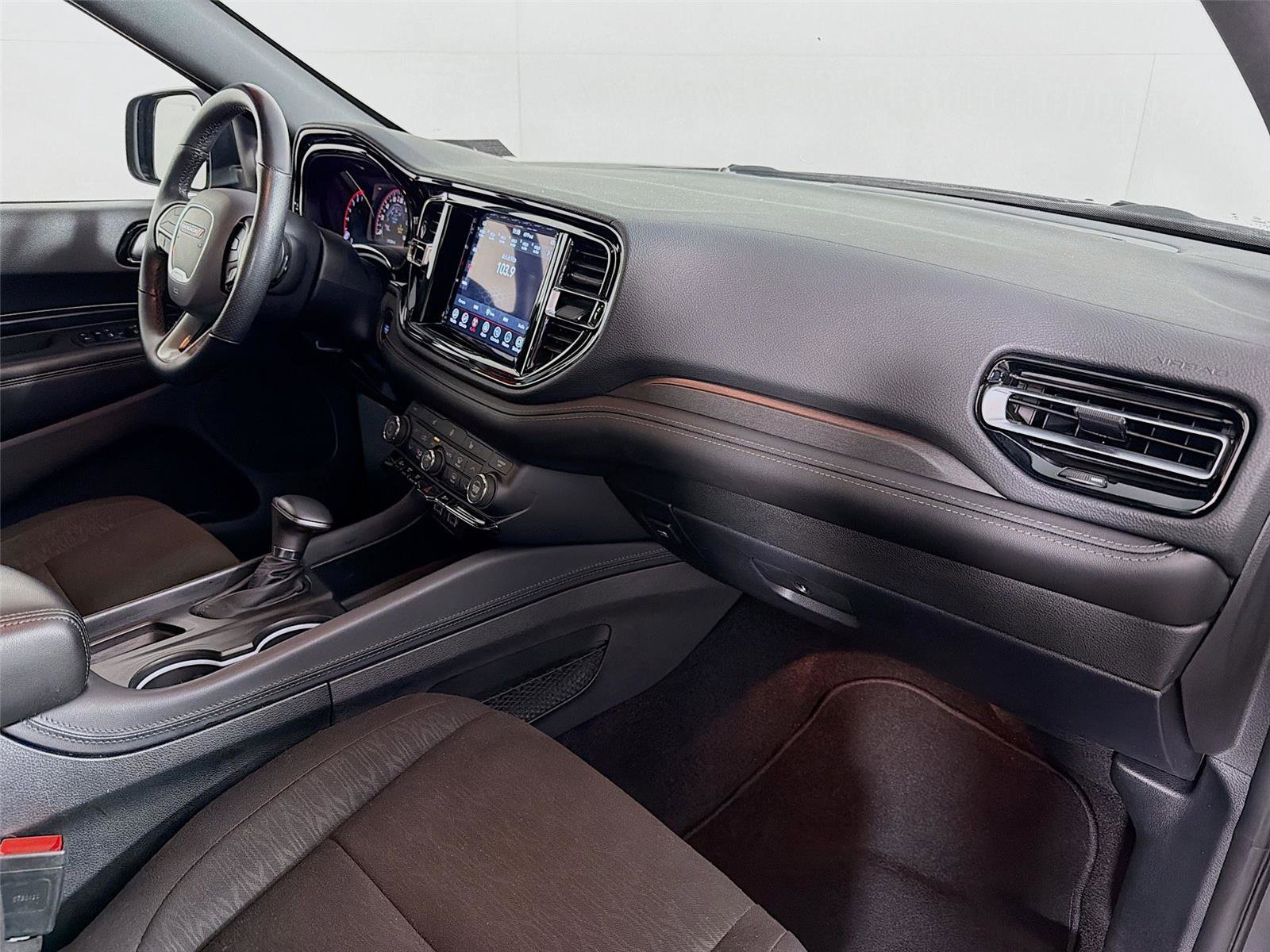 Used 2024 Dodge Durango SXT AWD/4WD image 30