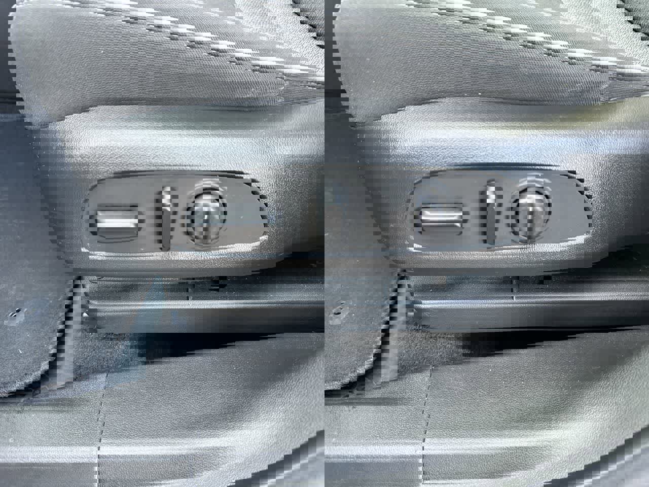 Used 2021 Chevrolet TrailBlazer LT w/ Convenience Package image 22