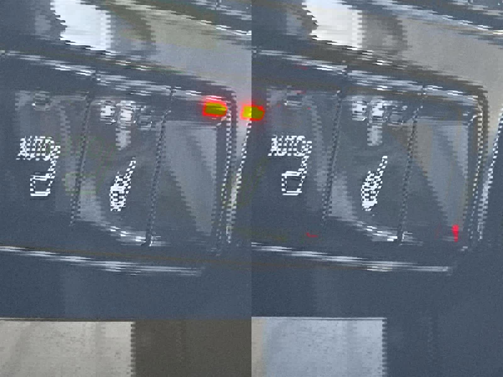 Used 2023 Acura MDX image 26