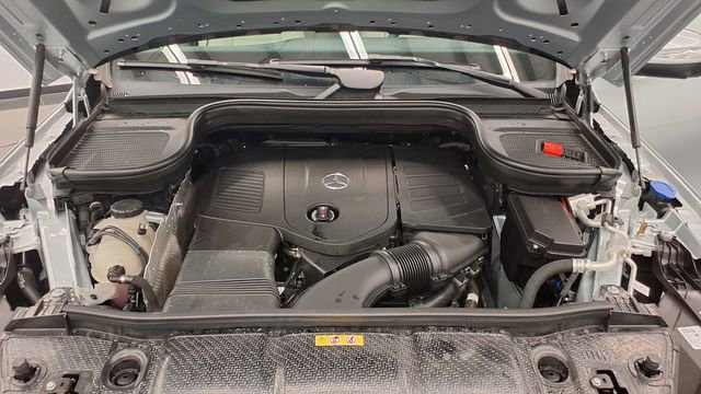 Used 2024 Mercedes-Benz GLE 350 4MATIC image 37