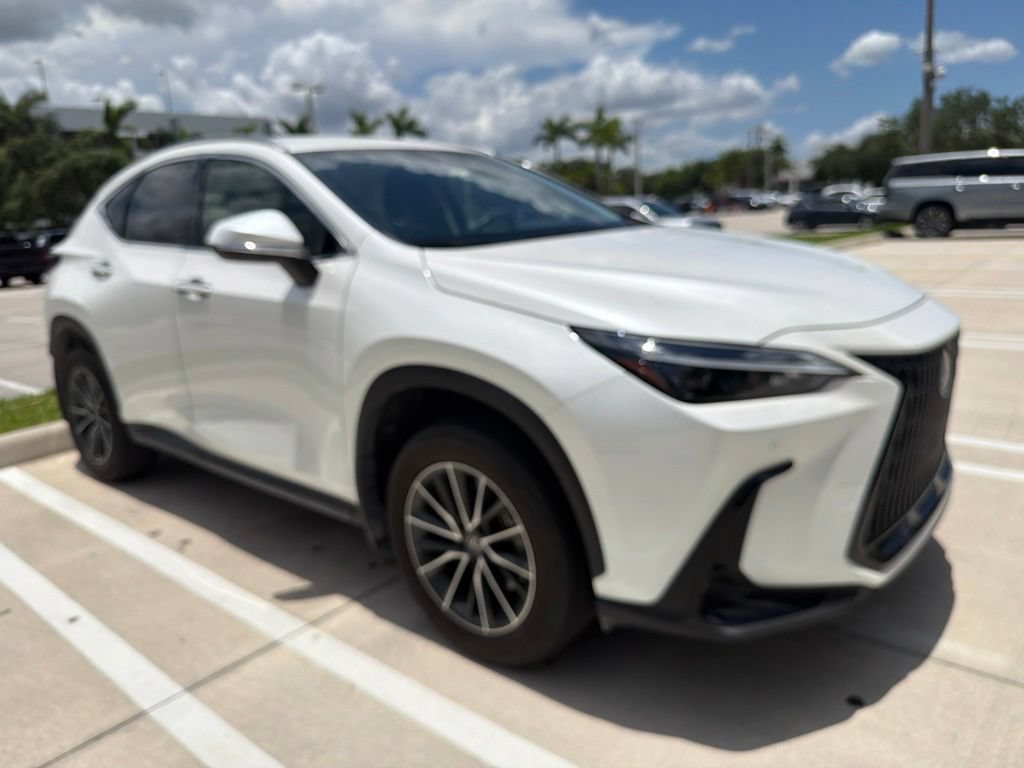 Used 2025 Lexus NX 250 FWD w/ Accessory Package (K3) image 9