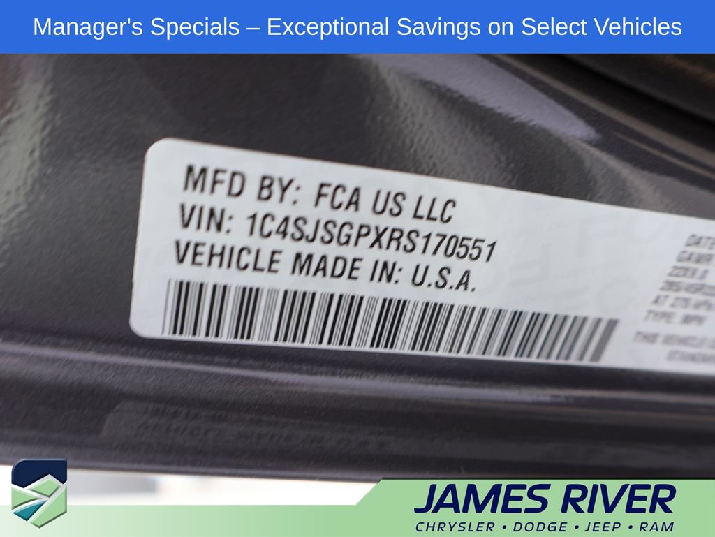 Used 2024 Jeep Grand Wagoneer L Series III AWD/4WD image 43