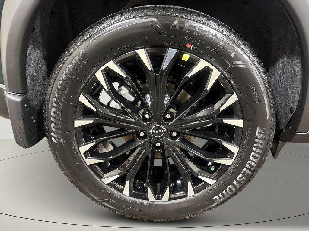 New 2026 Nissan Rogue Dark Armor AWD/4WD image 9