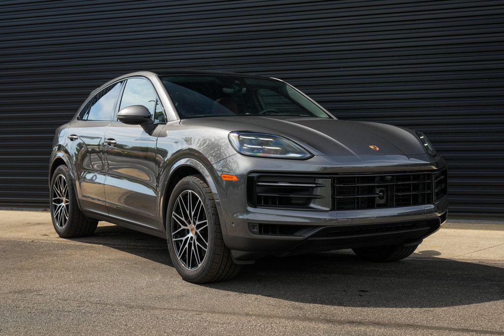 Certified 2026 Porsche Cayenne Coupe AWD/4WD image 39