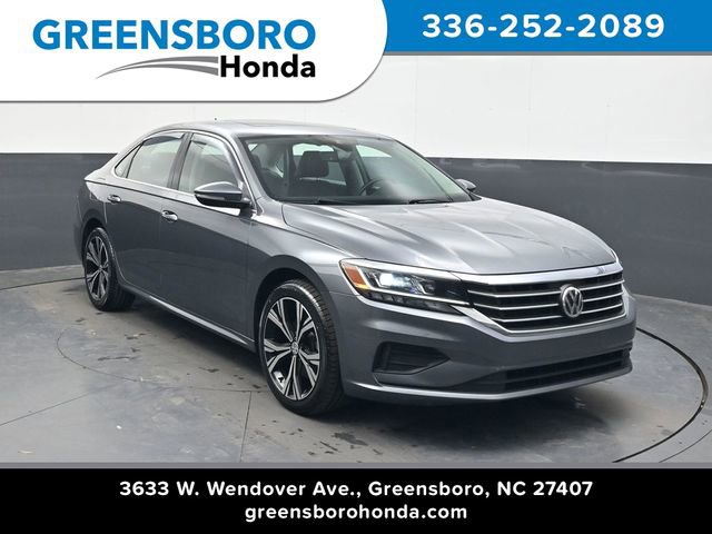 Used 2021 Volkswagen Passat 2.0T SE
