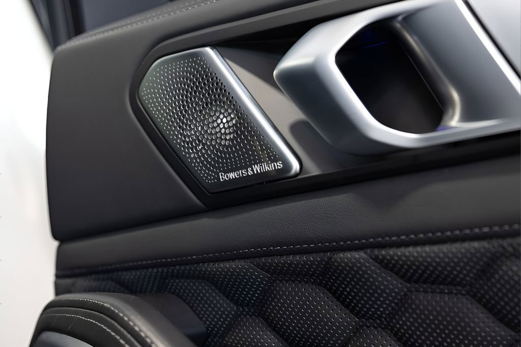 Used 2021 BMW X6 M w/ Competition Package image 63