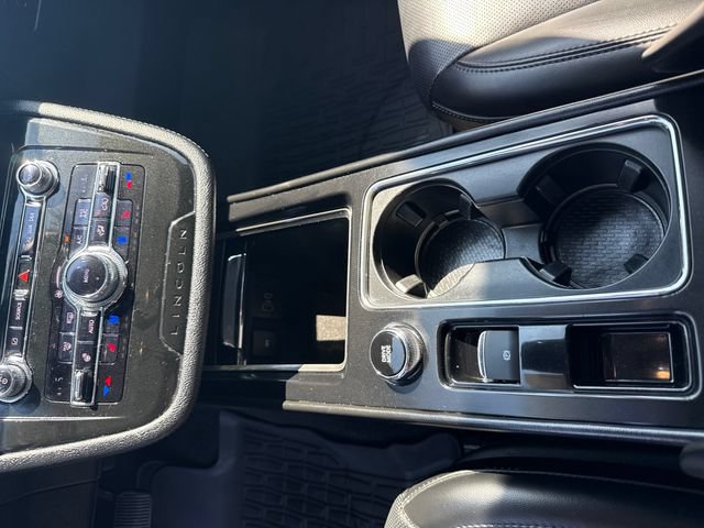 Used 2020 Lincoln Corsair AWD w/ Equipment Group 101A image 28