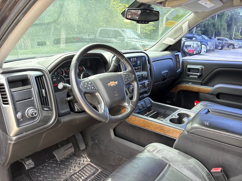 Used 2015 Chevrolet Silverado 1500 LTZ w/ LTZ Plus Package RWD image 6