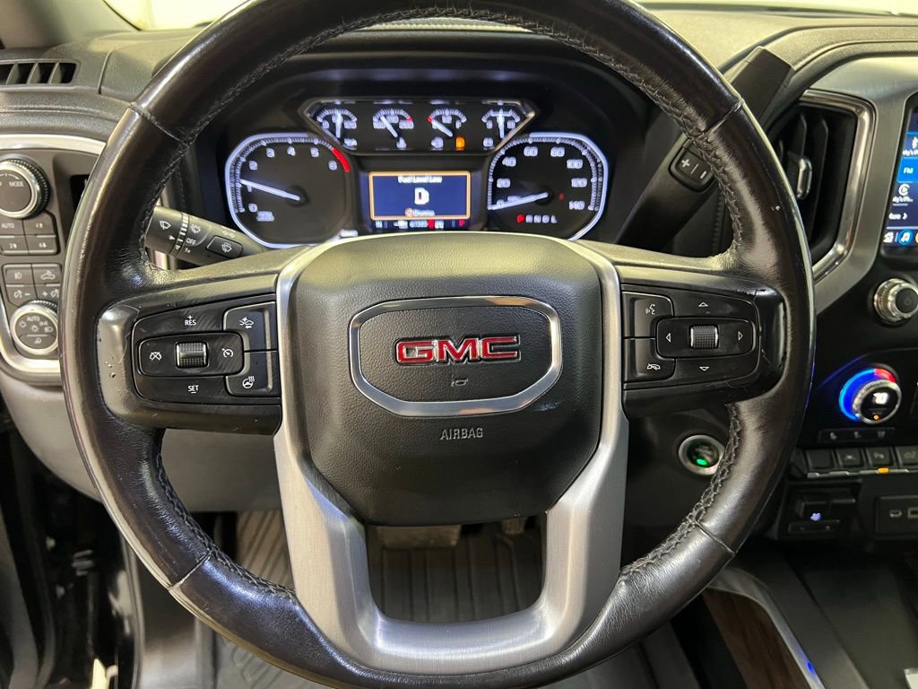 Used 2022 GMC Sierra 1500 SLT w/ SLT Premium Plus Package AWD/4WD image 18