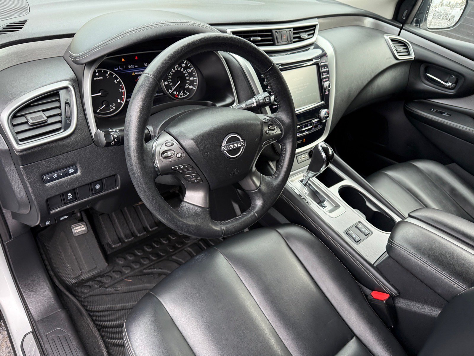 Used 2023 Nissan Murano SV AWD/4WD image 15