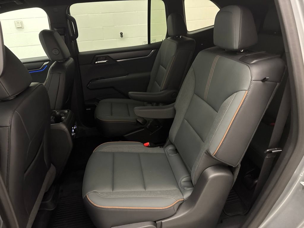 Used 2025 GMC Acadia AT4 w/ LPO, Floor Liner Package AWD/4WD image 54
