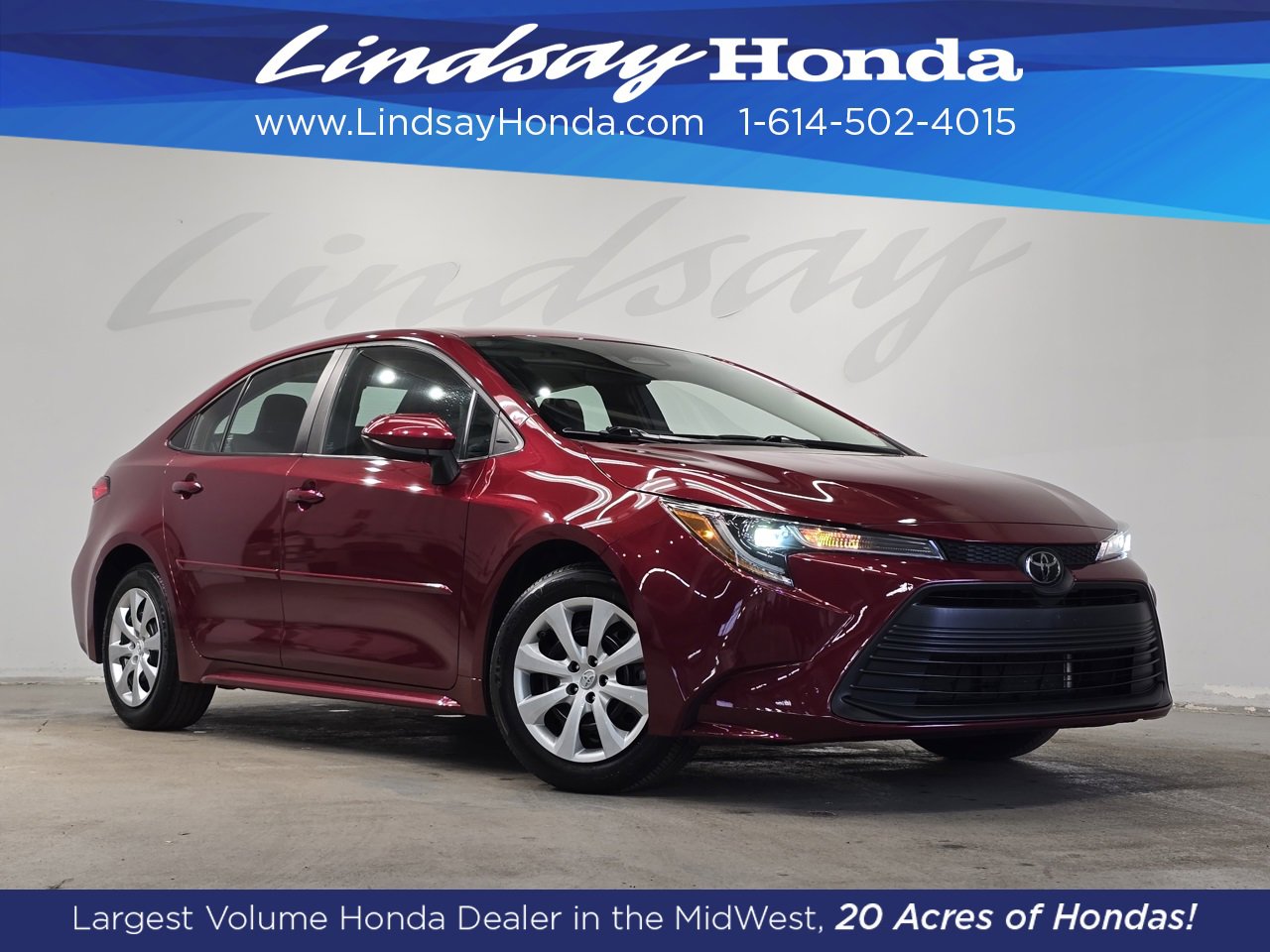 Used 2023 Toyota Corolla LE image 1