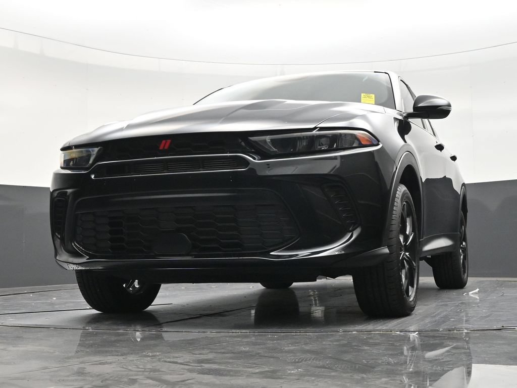 Used 2024 Dodge Hornet GT Plus w/ GT Blacktop Package AWD/4WD image 27