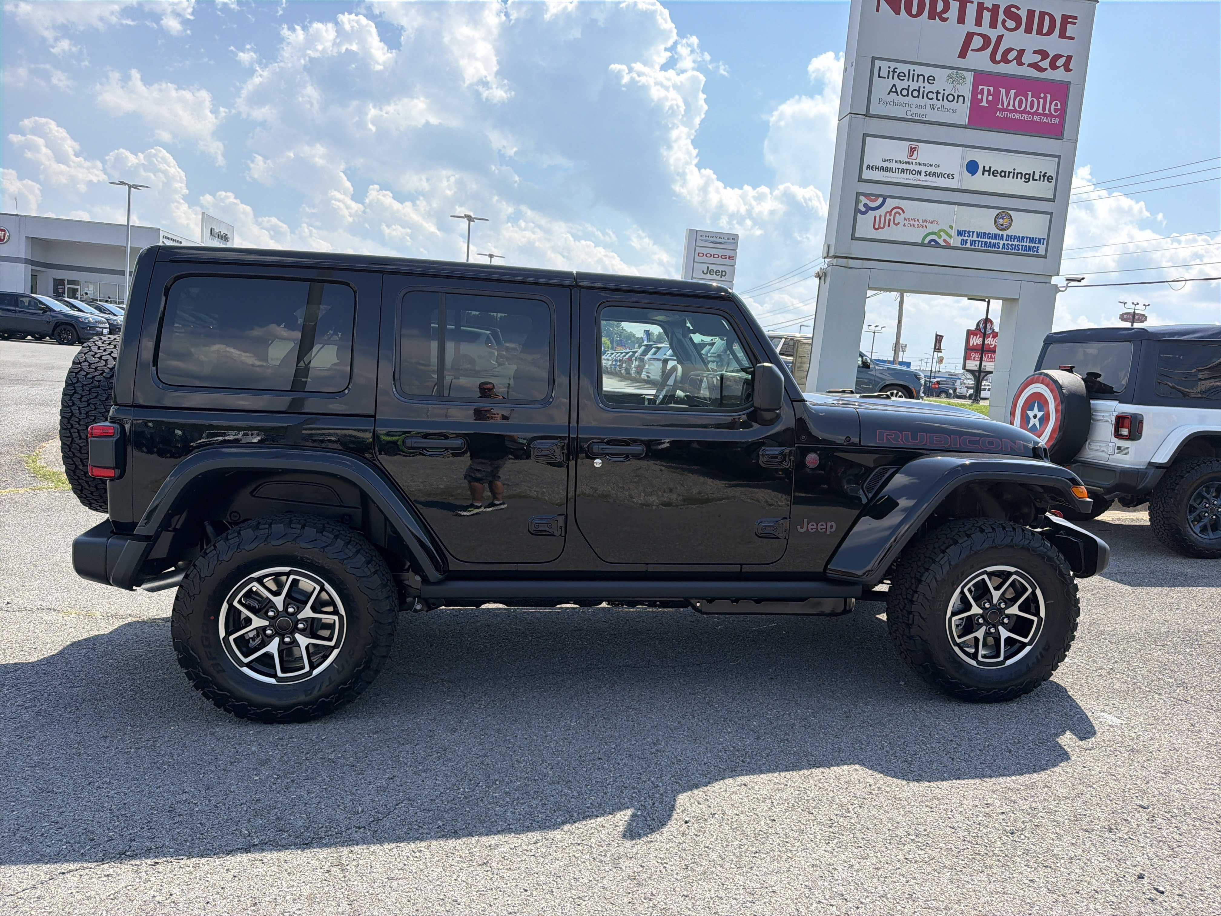 New 2027 Jeep Wrangler Unlimited Rubicon AWD/4WD image 5