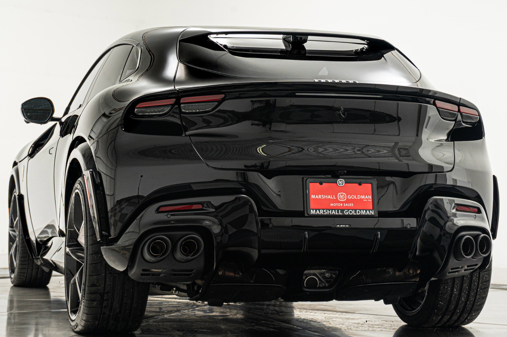 Used 2025 Ferrari Purosangue image 7