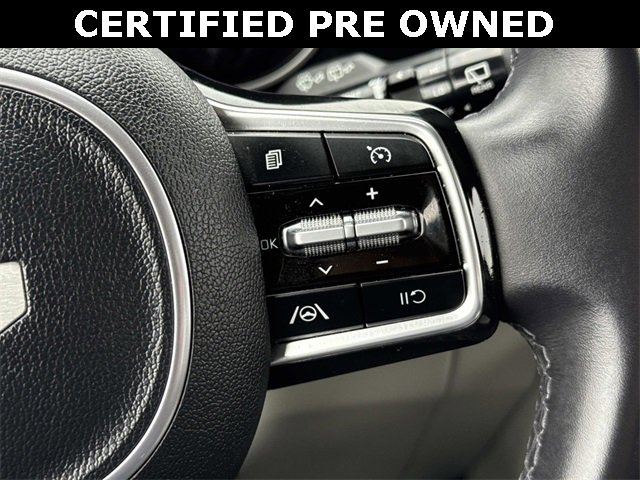 Used 2024 Kia Carnival LX image 23