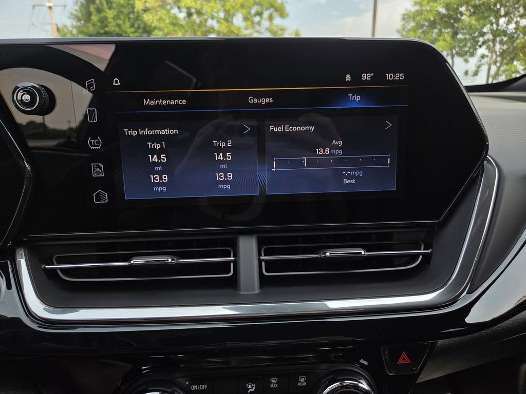 New 2026 Chevrolet Trax RS w/ Driver Confidence Package FWD image 12