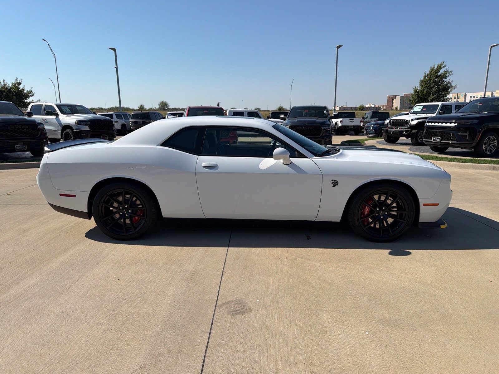 Used 2023 Dodge Challenger SRT Hellcat RWD image 6